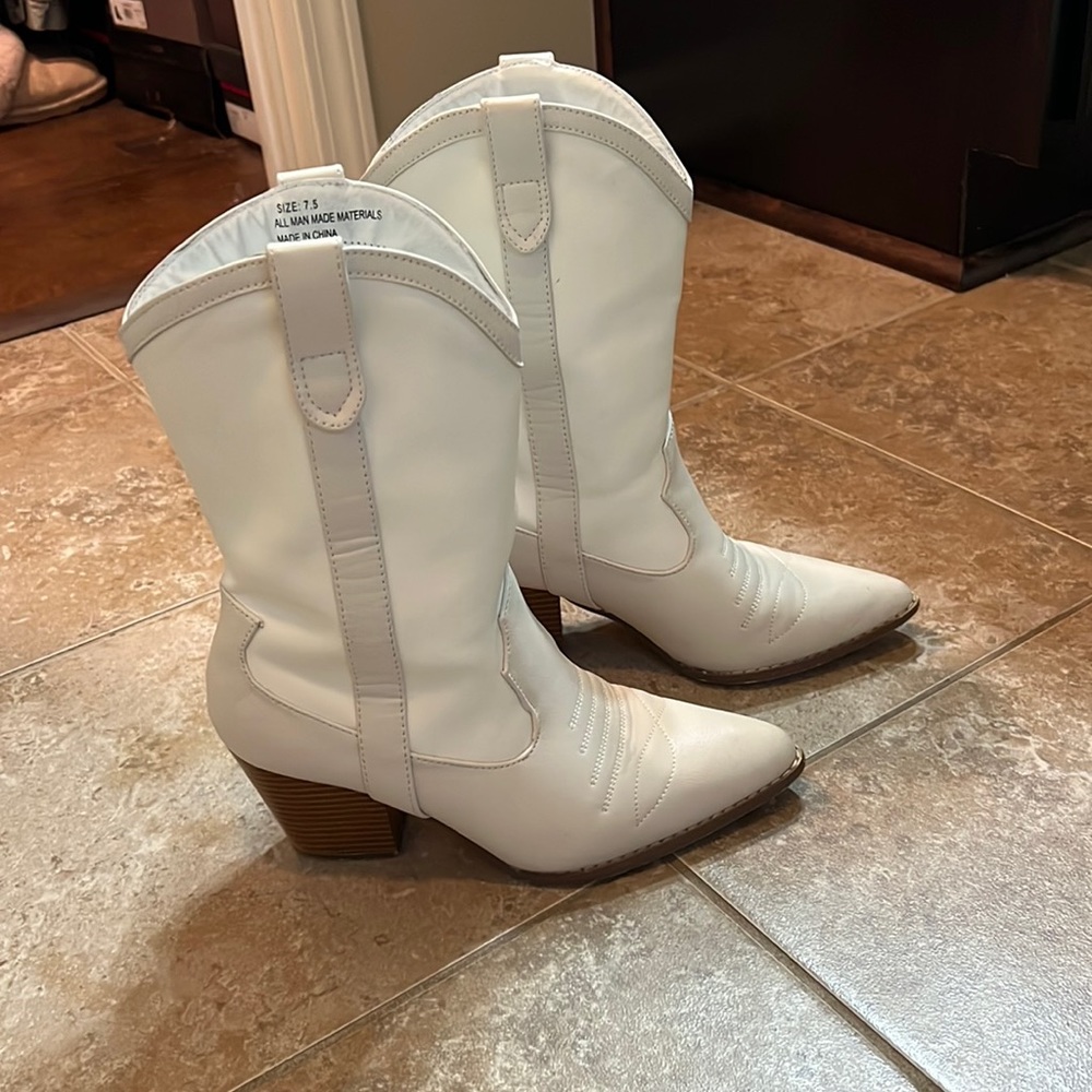 Lulus White Cowboy Boots